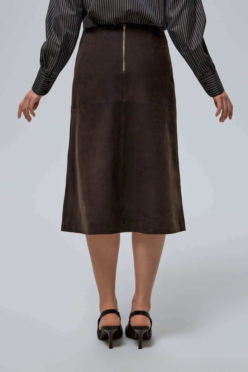 SUEDE SKIRT IN CHOCOLATE